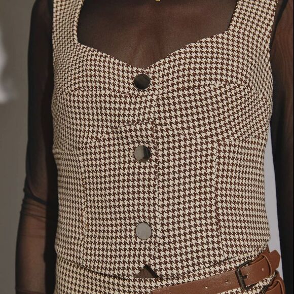 HOUNDSTOOTH BROWN THREE BUTTON VEST TOP - Picture 3 of 12